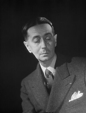 300px-Daniel-Rops_Harcourt_94f79bd6-2bb5-491a-9aae-52c58e57f9f7.jpg